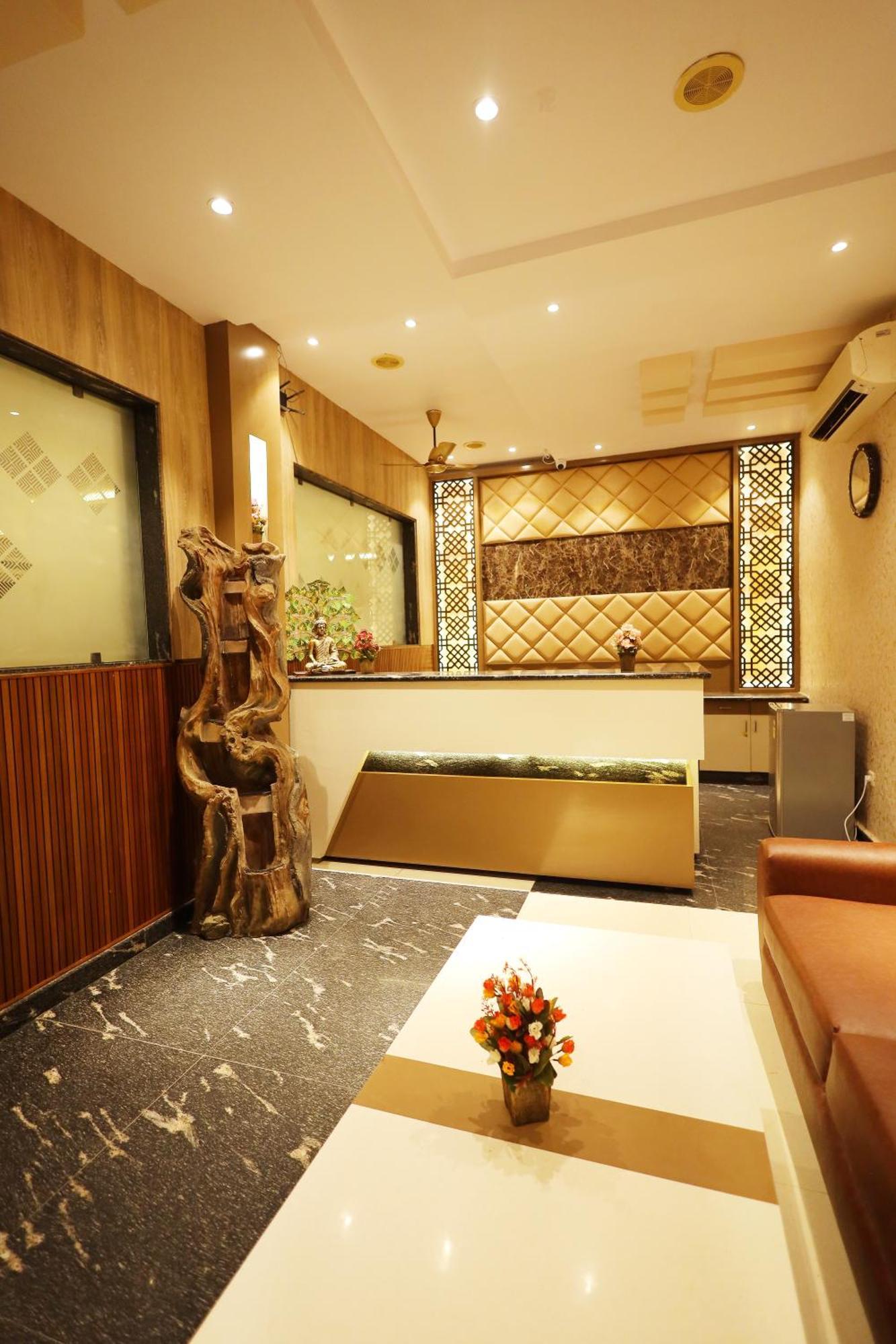 קאנפור Hotel Bhagyaraj Palace A Luxury Hotel Keshavpuram מראה חיצוני תמונה