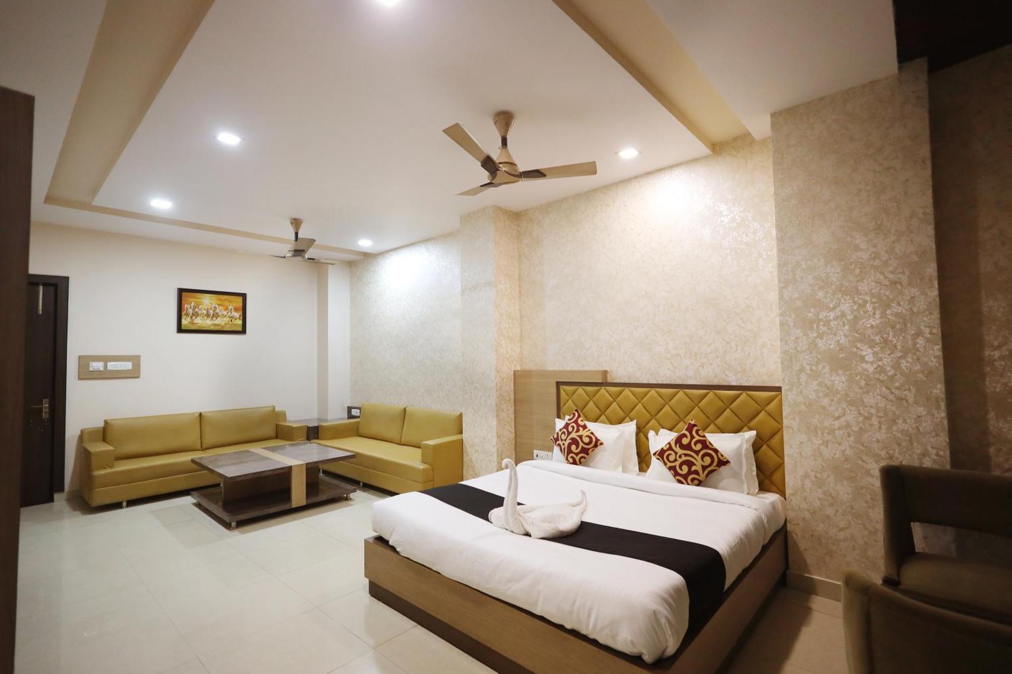 קאנפור Hotel Bhagyaraj Palace A Luxury Hotel Keshavpuram מראה חיצוני תמונה