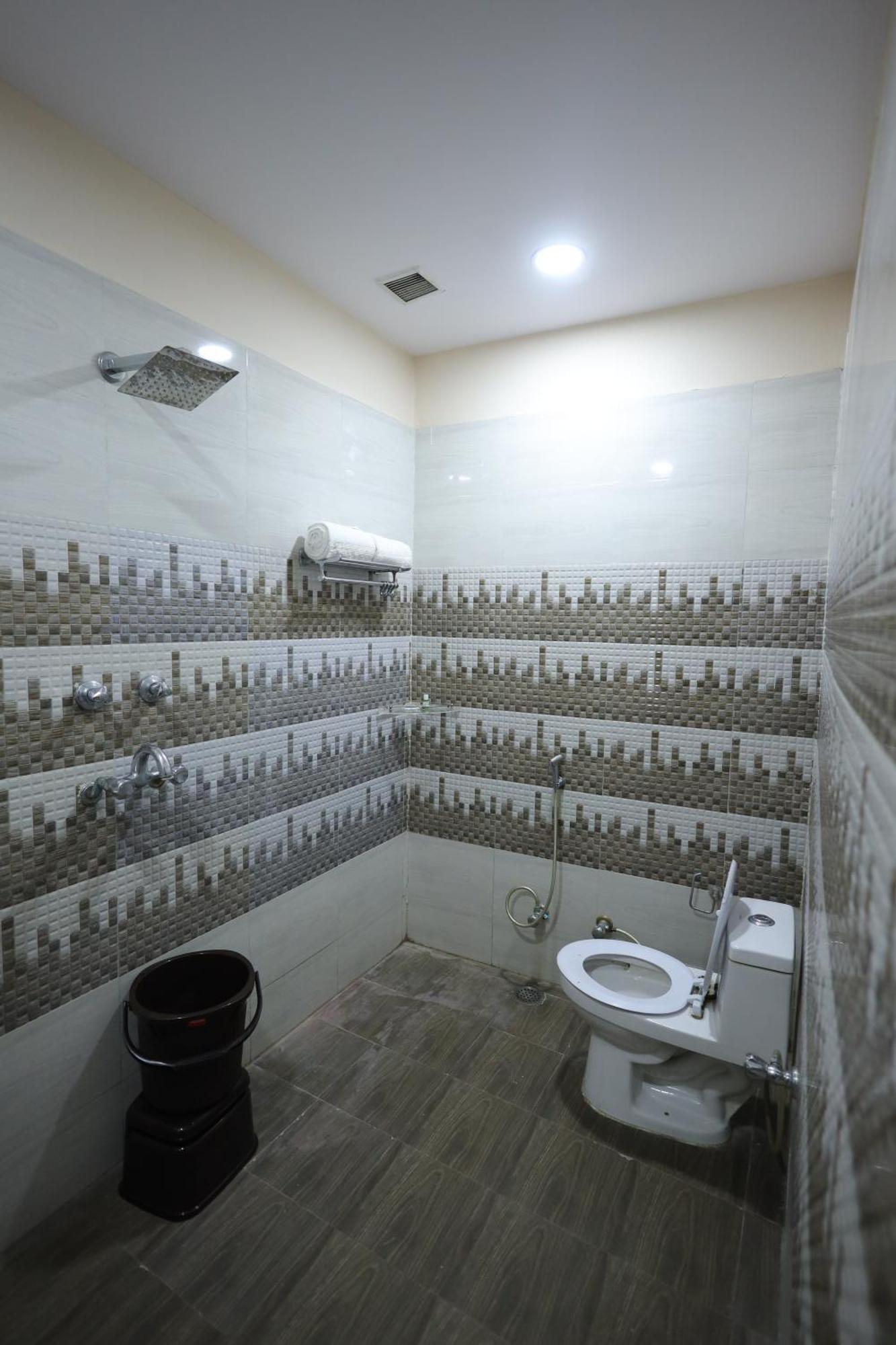 קאנפור Hotel Bhagyaraj Palace A Luxury Hotel Keshavpuram מראה חיצוני תמונה